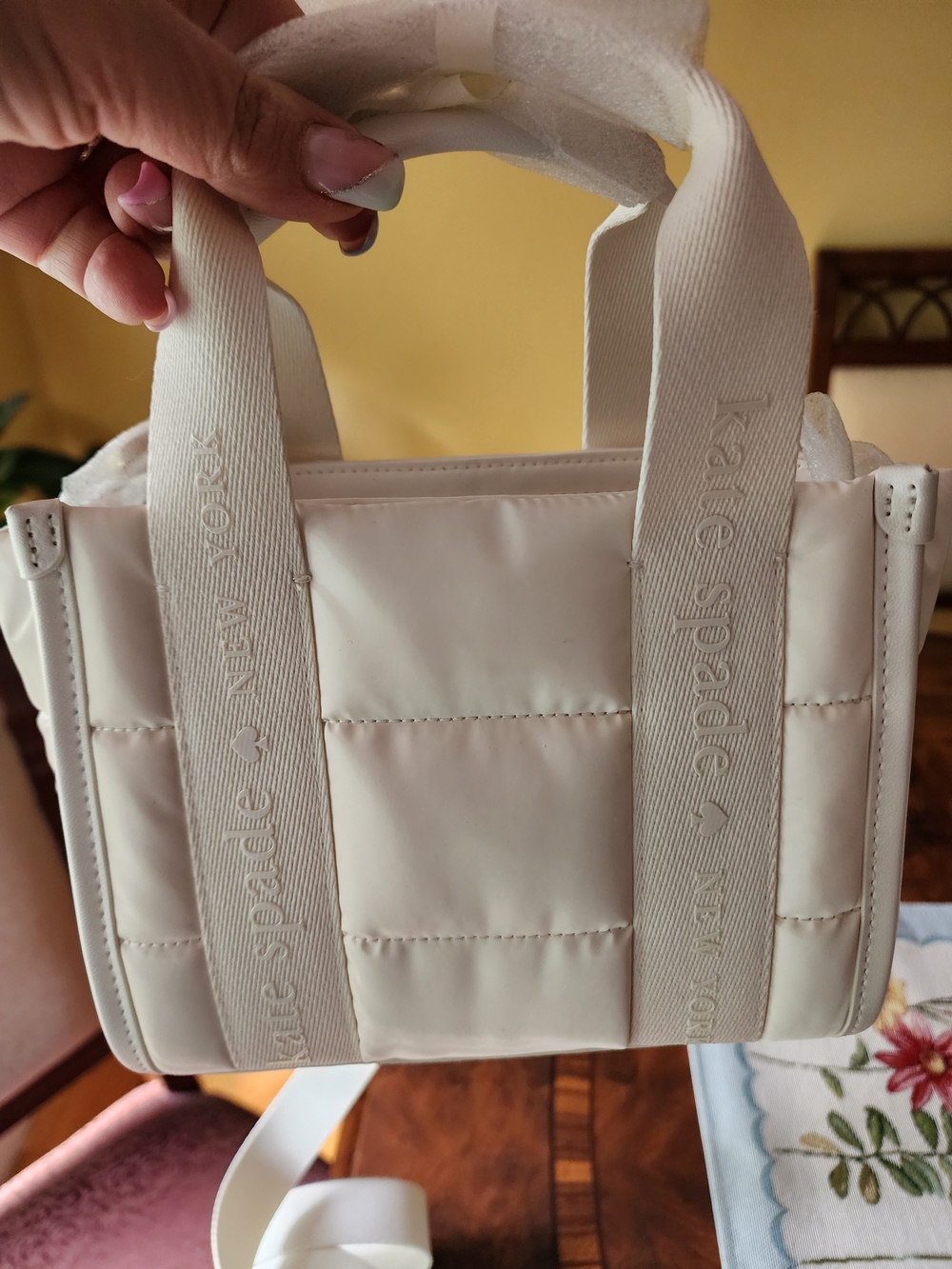 🖤 Kate Spade New York Quilted Mini Tote – NWT 🤍 - Picture 4 of 8